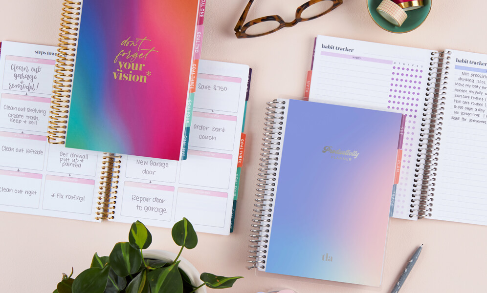 Confidence Looks Good On You, Motivational & Inspirational Notebook
